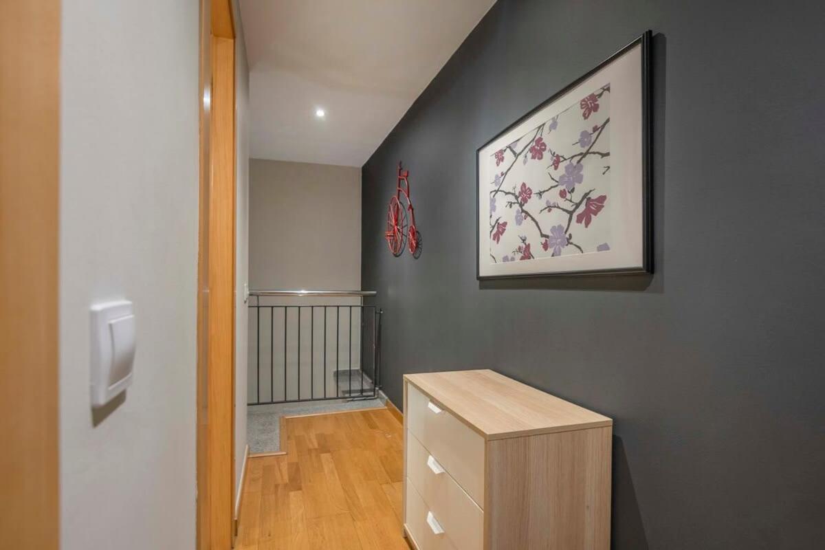 2 Bedroom Duplex Apartment With Balcony 4-3 Barcelona Eksteriør bilde