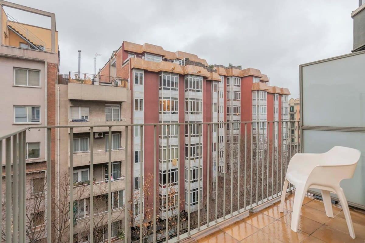 2 Bedroom Duplex Apartment With Balcony 4-3 Barcelona Eksteriør bilde